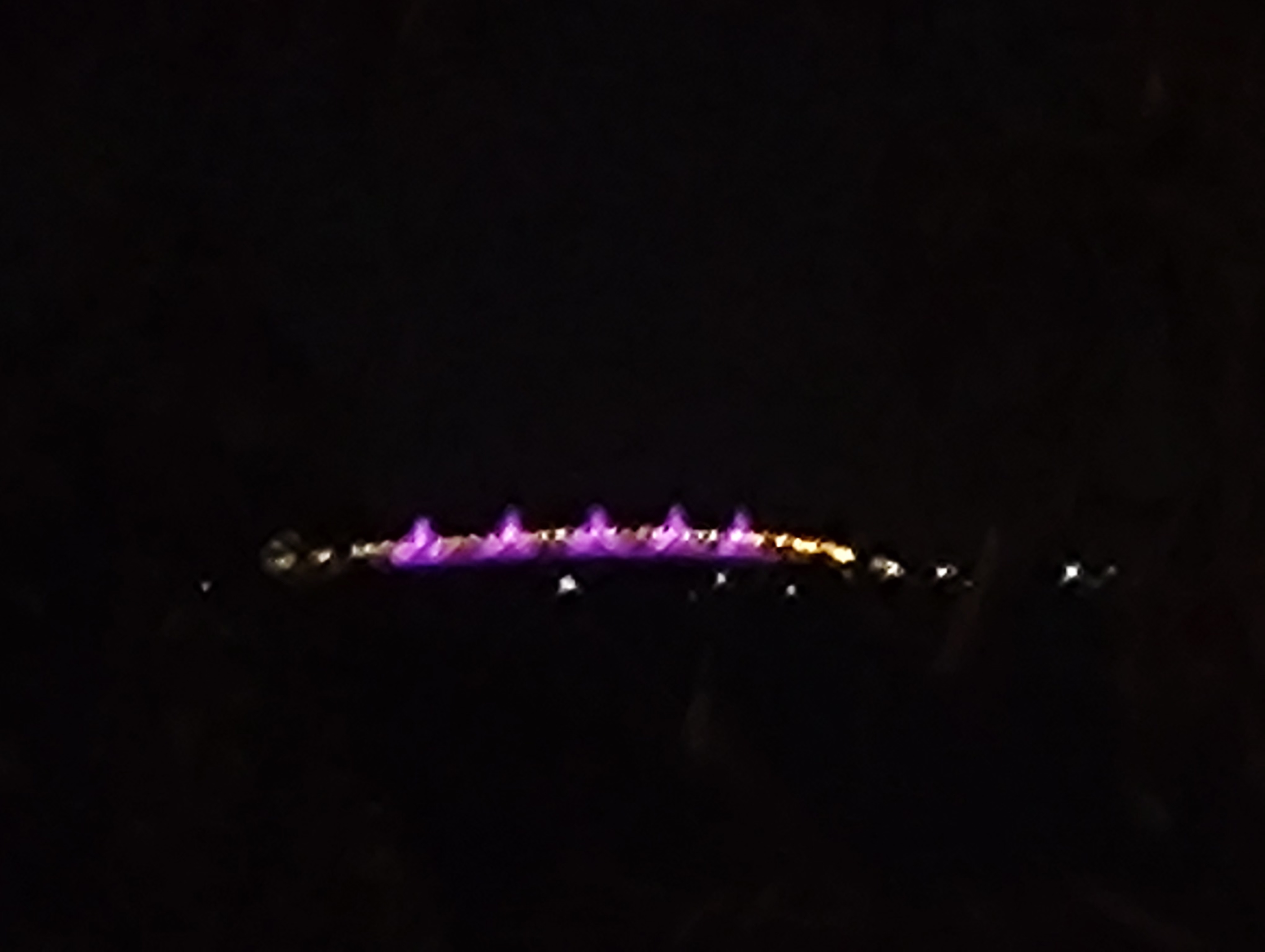 对面的金门大桥